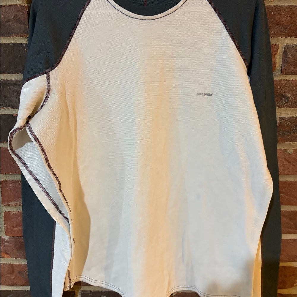 Patagonia Men's Raglan Crewneck Sweater - White & Dark Gray